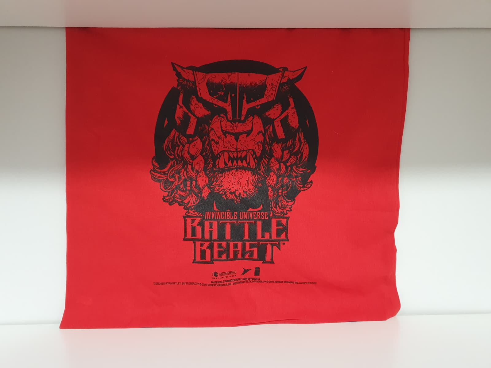 INVINCIBLE UNIVERSE - BATTLE BEAST VOL.1 REGULAR + VARIANT